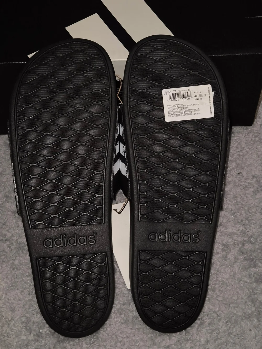 adidas classic slides